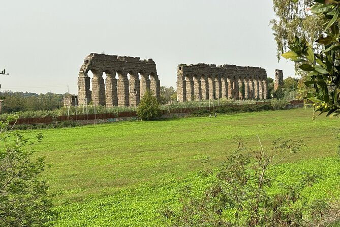 private-e-bike-tour-of-appian-way-aqueduct-catacombs-with-food-2