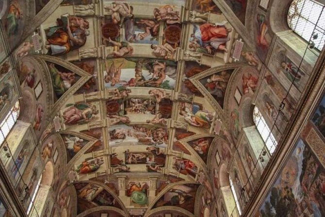 private-early-morning-sistine-chapel-with-vatican-tour