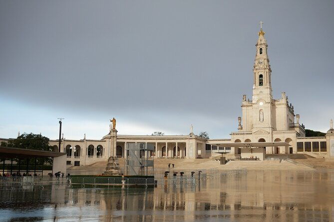 private-fatima-nazare-and-obidos-full-day-tour-2