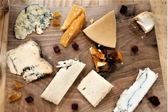 private-food-tapas-wine-tour-of-madrid-with-customizable-menu-all-included