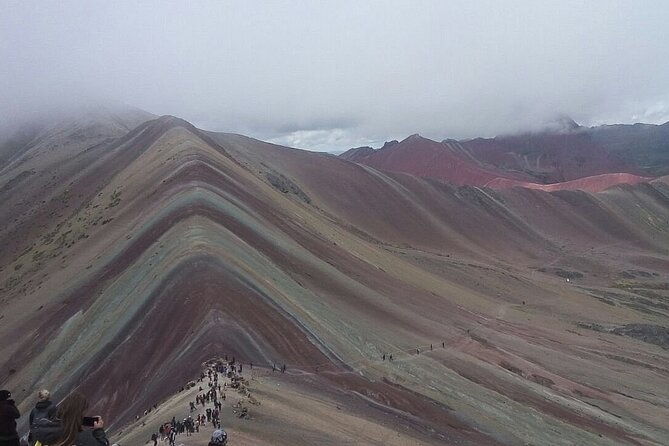 private-full-day-rainbow-mountain-tour-from-cusco