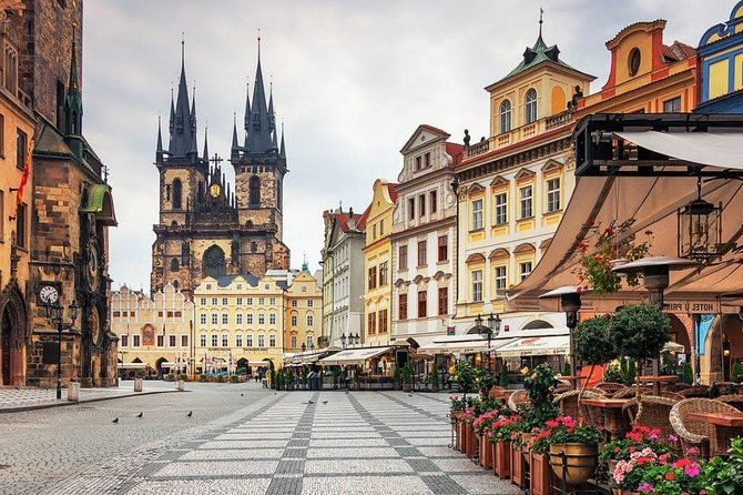 private-grand-city-tour-by-car-best-of-prague