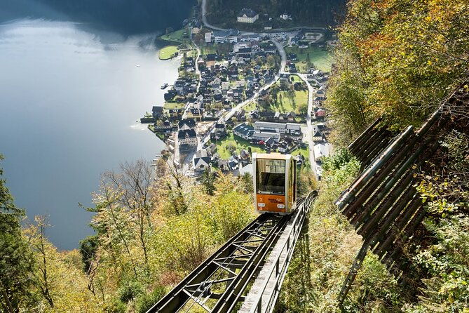 private-guided-tour-from-vienna-to-hallstatt-with-skywalk-salt-mine-experience