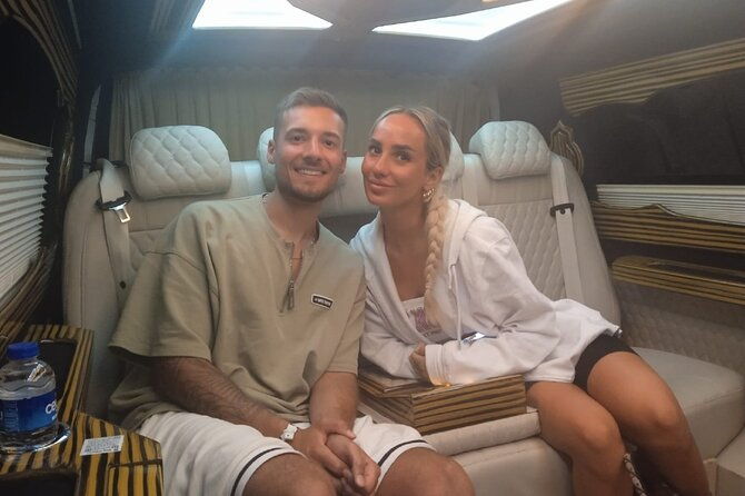 private-istanbul-airport-transfer-sedan-car-minivan-or-minibus