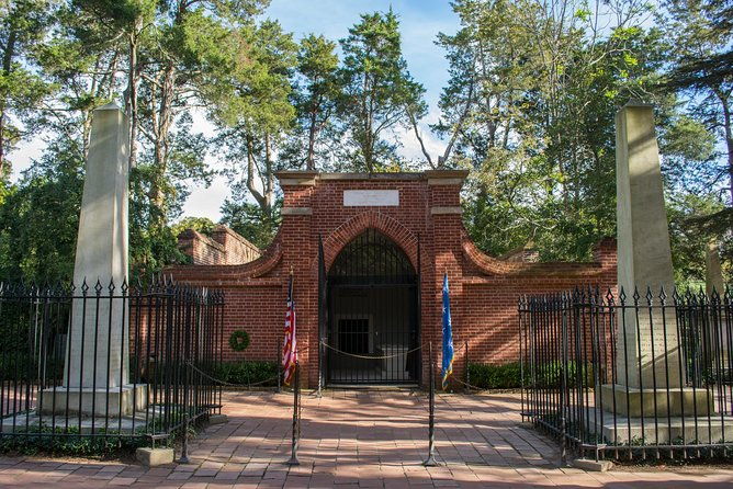 private-mt-vernon-arlington-cemetery-tour-for-up-to-10-guests