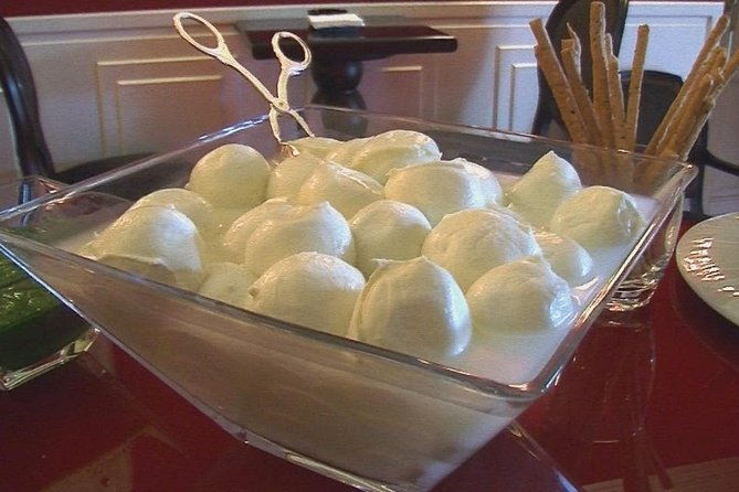 private-paestum-and-mozzarella-farm-tour