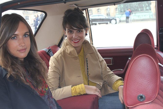 private-paris-guided-tour-by-classic-1970-mercedes-s-class