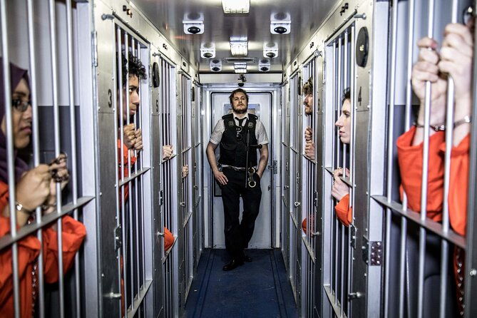 private-prison-van-escape-game-london-immersive-experience-2