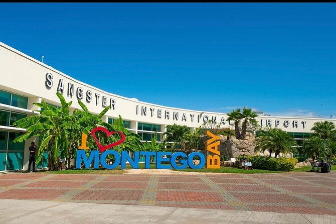 private-sangster-international-round-trip-airport-transfer