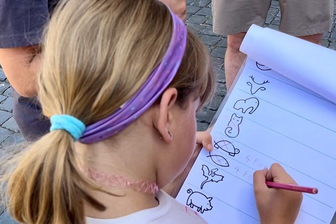 private-scavenger-hunt-art-lab-for-families-with-romes-landmarks