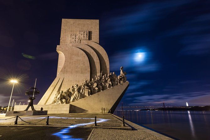 private-sightseeing-in-lisbon-by-night
