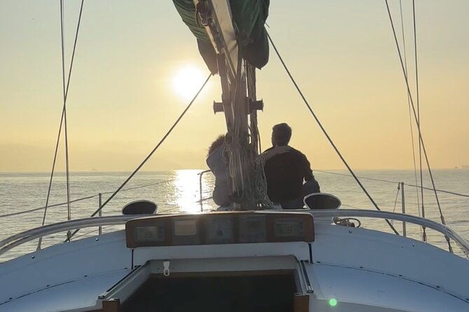 private-sunset-in-a-charm-boat-tour-in-lisbon-2