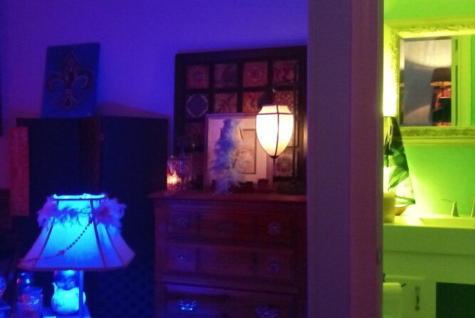 private-tour-and-seance-at-the-house-on-bourbon