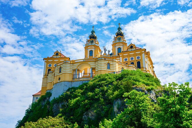 private-tour-from-vienna-to-melk-and-durnstein