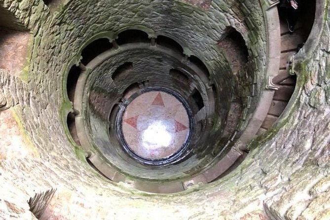 private-tour-full-day-to-sintra-roca-cape-and-cascais-2