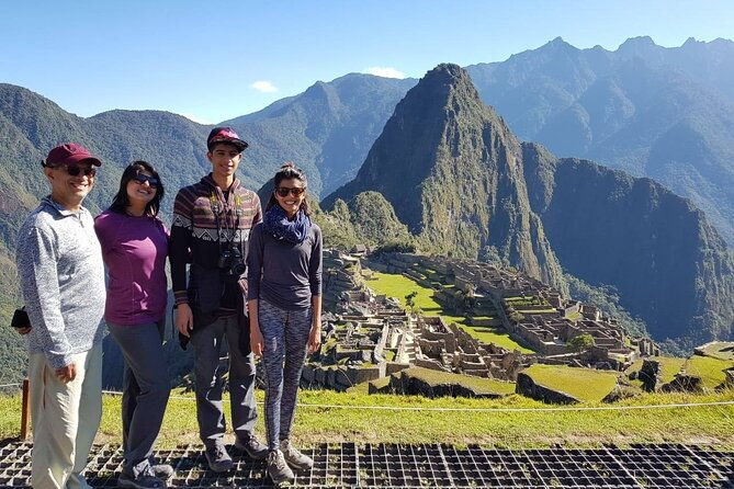 private-tour-inca-trail-to-machu-picchu-2-days