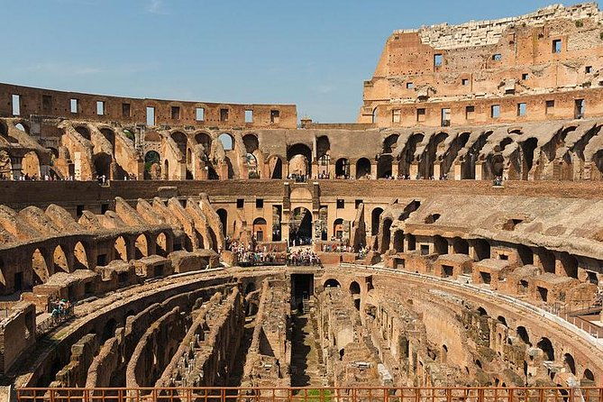 private-tour-of-ancient-colosseum-and-roman-forum
