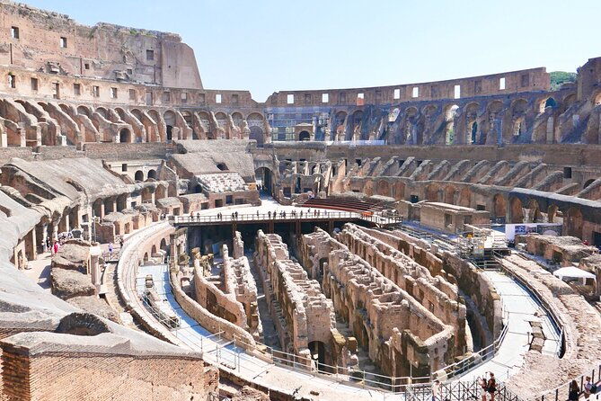 private-tour-of-colosseum-arena-with-entrance-to-roman-forum