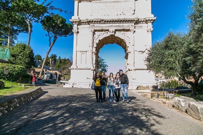 private-tour-of-the-colosseum-forums-palatine-hill-ancient-rome-3
