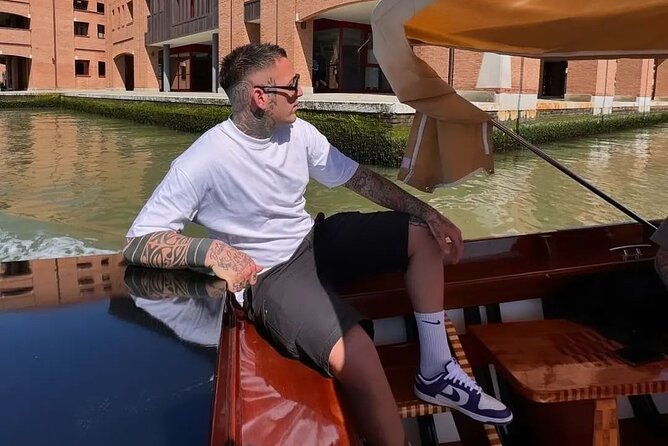 private-tour-of-the-venice-lagoon-with-historic-venetian-boat