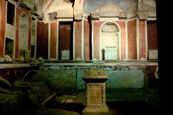 private-tour-of-vatican-with-scavi-necropolis-st-peters-tomb
