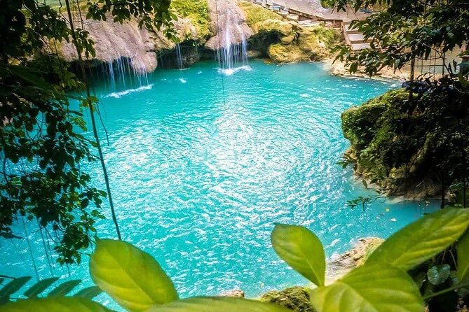 private-tour-to-dunns-river-and-blue-hole-from-montego-bay