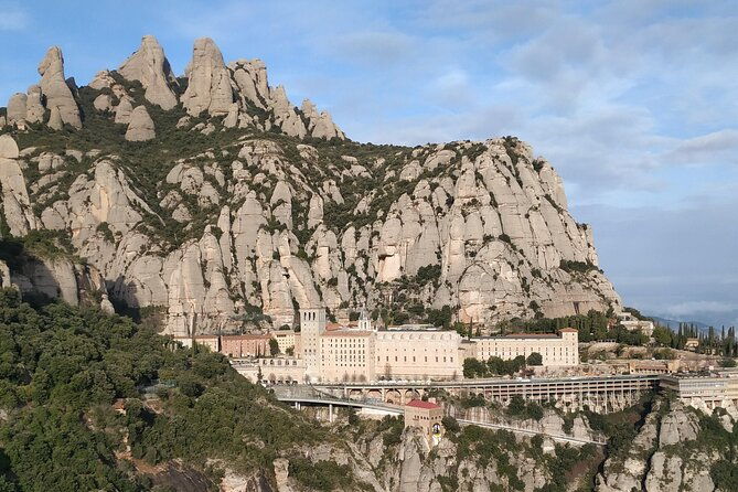 private-tour-to-montserrat-with-a-specialized-local-guide