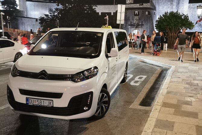 private-transfer-by-8-seats-van-from-and-to-dubrovnik-airport