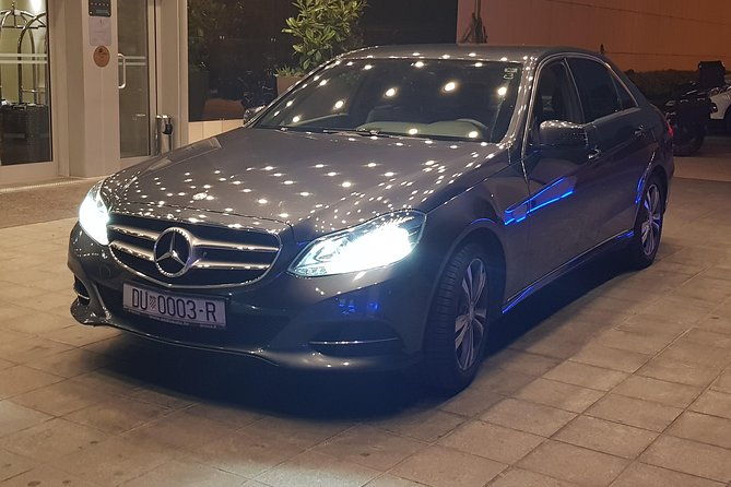 private-transfer-dubrovnik-airport-to-dubrovnik-aci-marina-in-komolac-2