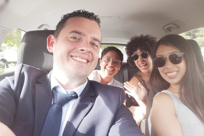 private-transfer-from-airport-to-lisbon-unlimited-waiting-time-2