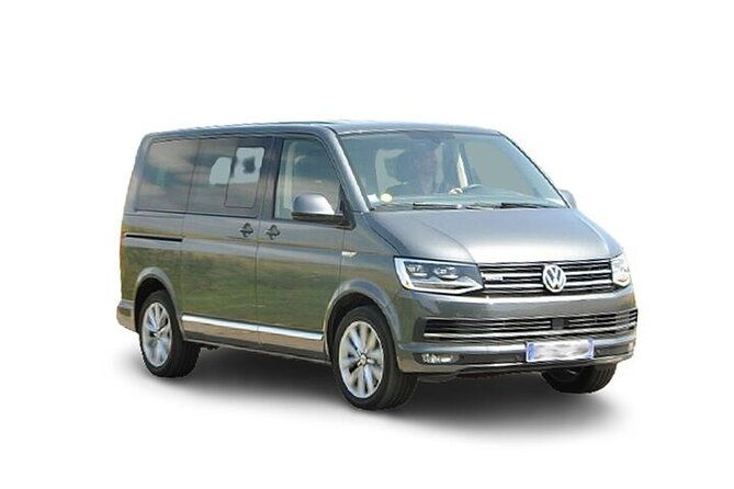 private-transfer-from-dublin-airport-to-dublin-city-center-one-way-minivan-2