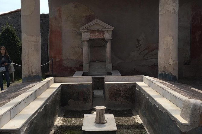 private-transfer-from-rome-to-sorrento-with-3-hours-stopover-in-pompeii