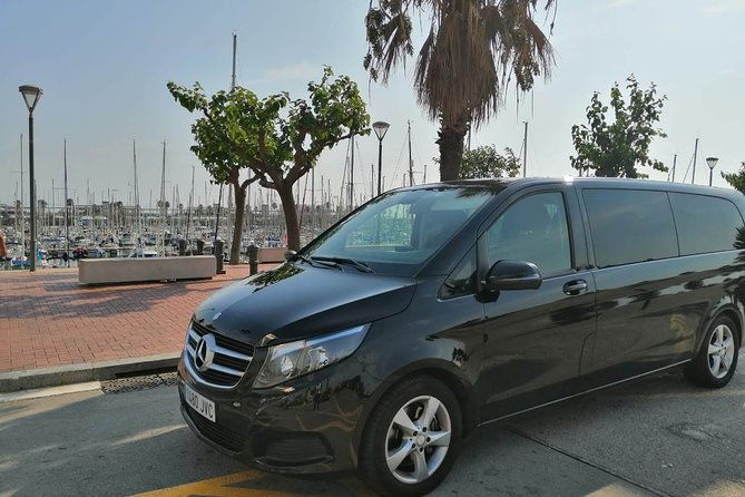 private-transfer-from-sitges-to-barcelona-airport