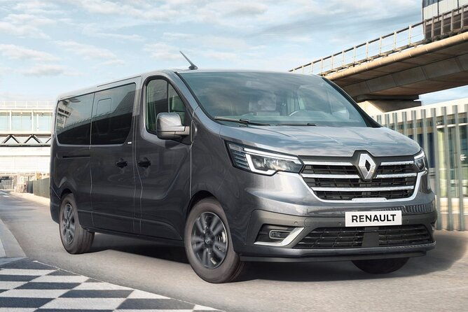 private-transfer-service-from-hotels-in-reykjavik-to-cruise-ship-terminal-2