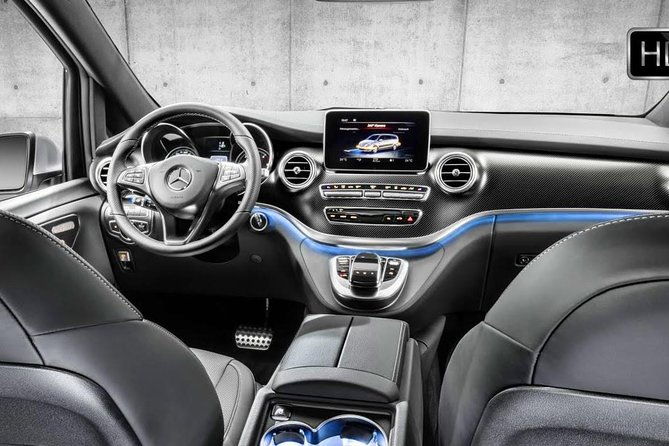 private-transfers-from-barcelona-international-airport-to-city-center