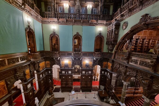 private-trip-to-draculas-castle-peles-castle-and-brasov