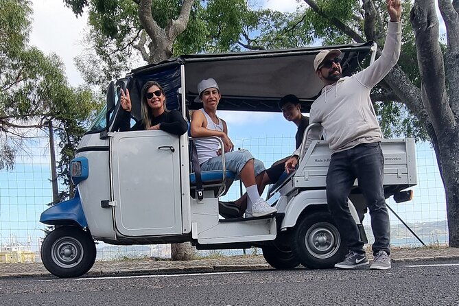 private-tuk-tuk-tour-of-lisbon