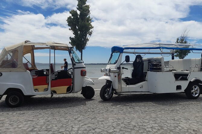 private-tuk-tuk-tour-through-the-historic-center-of-lisbon-3