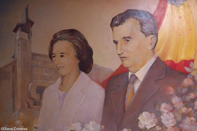 private-walking-tour-of-communist-bucharest-2