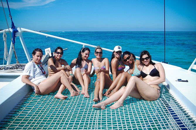 punta-cana-private-boat-large-groups