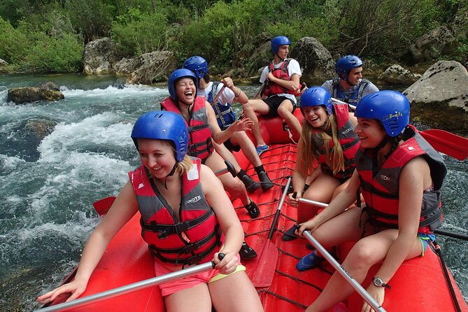 rafting-on-the-river-cetina-from-omis-croatia