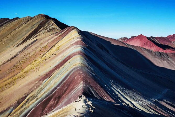 rainbow-mountain-peru-full-day-group-shared-service