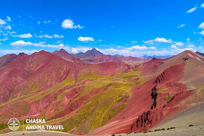 red-valley-rainbow-mountain-tour