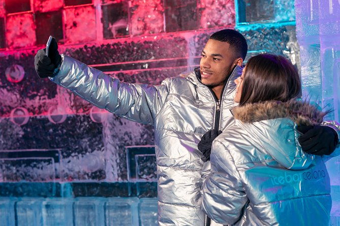 romantic-pack-at-icebarcelona