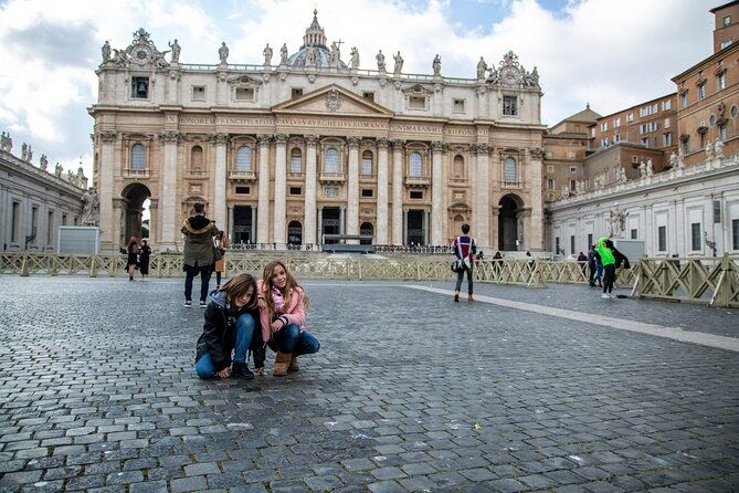 rome-in-2-days-tour-including-colosseum-trevi-fountain-and-sistine-chapel