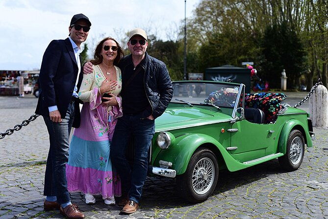 rome-panoramic-tour-by-vintage-classic-cabriolet-car-or-vintage-minibus