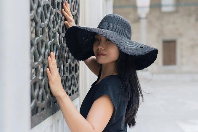 rooftop-lights-photoshoot-with-istanbul-view