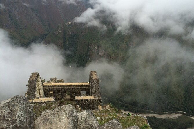 sacred-valley-connection-to-machupicchu-2d-1n