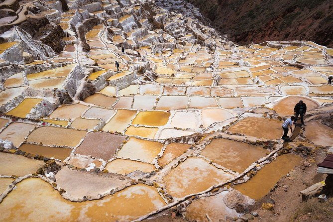 sacred-valley-plus-1-day-maras-moray-pisac-chinchero-ollantaytambo