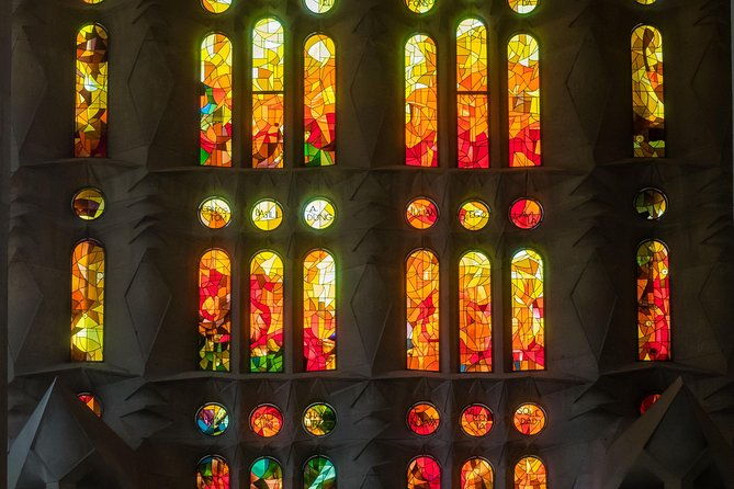 sagrada-familia-private-tour-in-barcelona